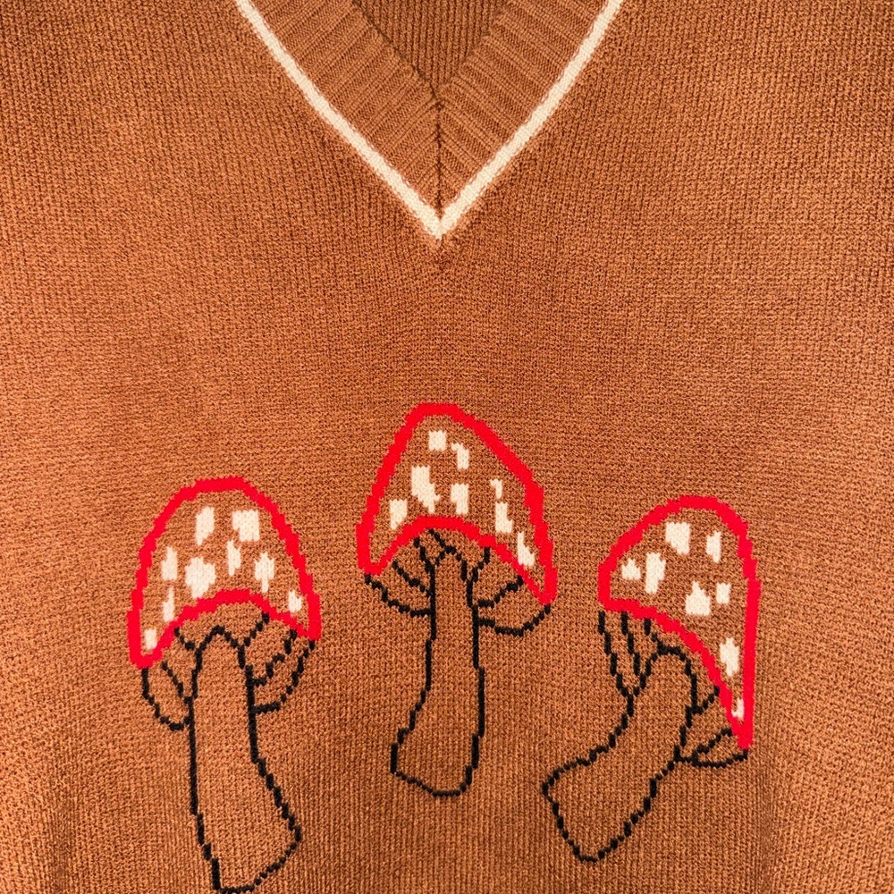 NWOT Lisa Says Gah Fangio mushroom Vest Sweater - Picture 3 of 5